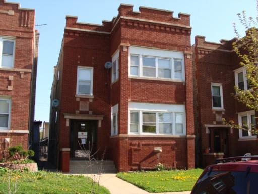 4818 W Nelson St., Chicago, IL 60641