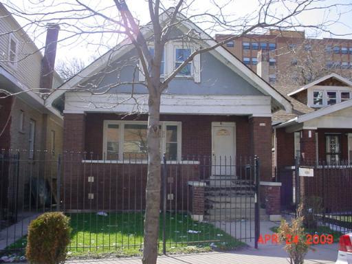 7446 S Colfax Ave., Chicago, IL 60649