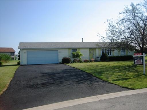 1915 David Ave., Joliet, IL 60433