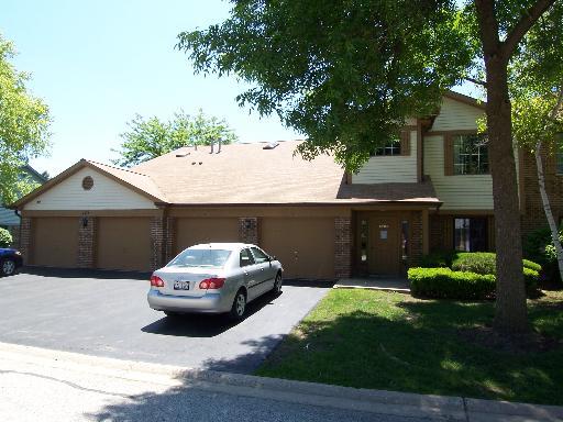 1511 Partridge Ln. #3, Arlington Heights, IL 60004