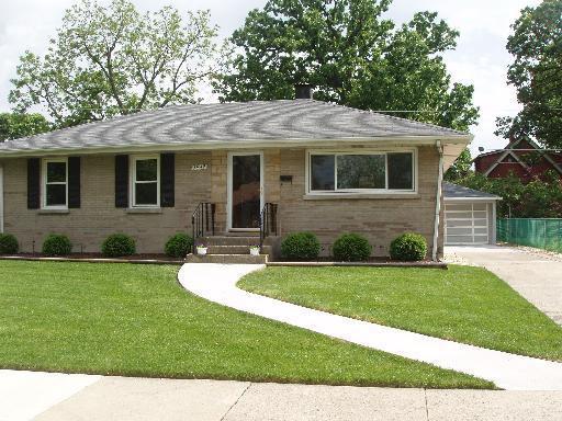 5949 Albin Ter., Berkeley, IL 60163