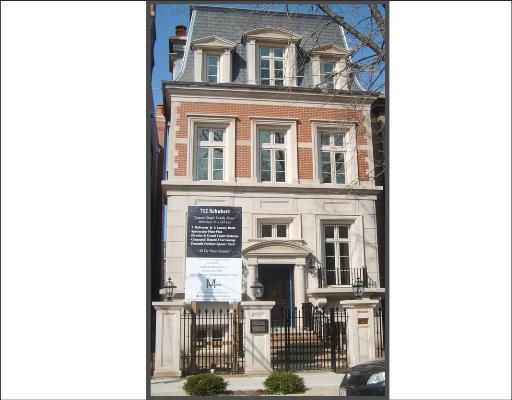712 W Schubert St., Chicago, IL 60614