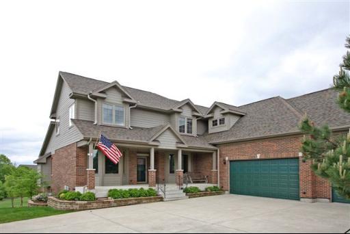 38 Squire Rd., Hawthorn Woods, IL 60047