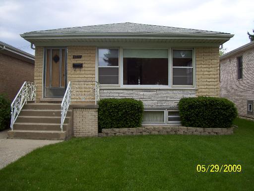 4711 N Octavia Ave., Harwood Heights, IL 60706