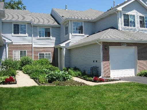 8227 Ripple Ridge, Darien, IL 60561