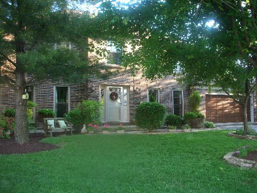 944 Norwood Ct., Naperville, IL 60540