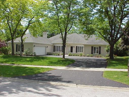 2928 Macheath, Flossmoor, IL 60422
