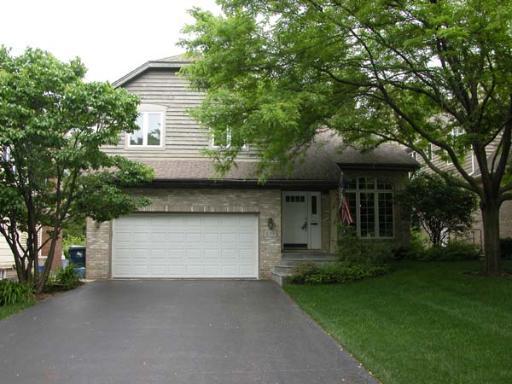 237 Powell St., Clarendon Hills, IL 60514