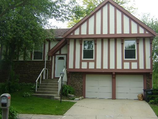 20 Greenvale, Vernon Hills, IL 60061