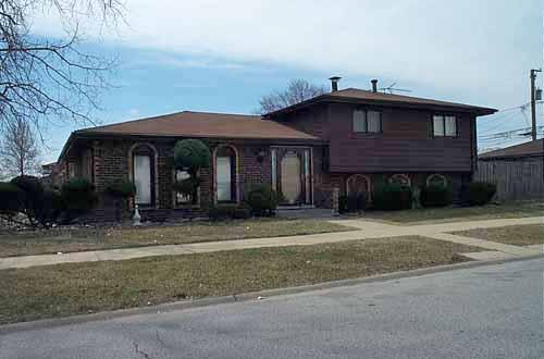 432 Hoxie Ave., Calumet City, IL 60409