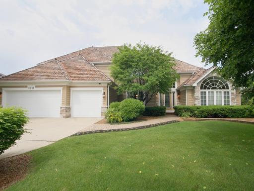 2228 Palmer Cir., Naperville, IL 60564