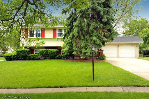 21W735 Monticello Rd., Glen Ellyn, IL 60137