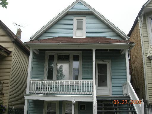 3928 N Sacramento Ave., Chicago, IL 60618
