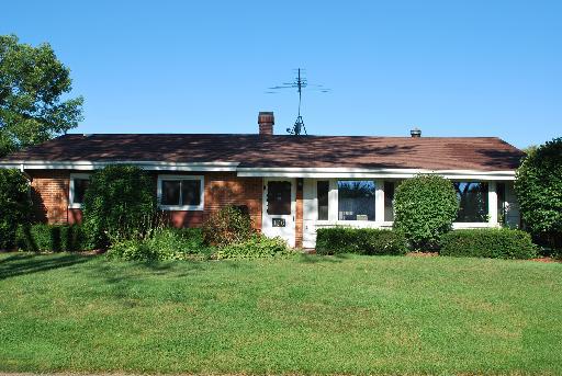 130 Princeton St., Hoffman Estates, IL 60169