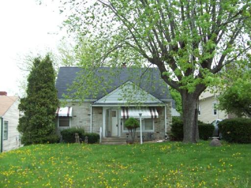 437 Julia St., Lemont, IL 60439