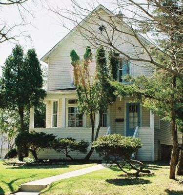 150 Edgecliff Dr., Highland Park, IL 60035