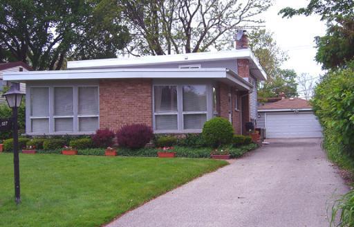 827 Lavergne Ave., Wilmette, IL 60091