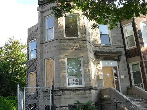 733 W 61st St., Chicago, IL 60621