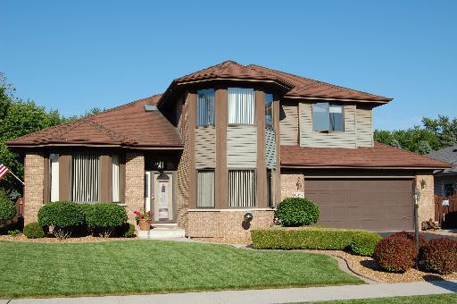 18357 Willow Ln., Lansing, IL 60438