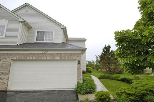 209 Nicole Dr. #F, South Elgin, IL 60177