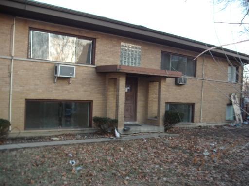 336 Lincoln Ct., Addison, IL 60101