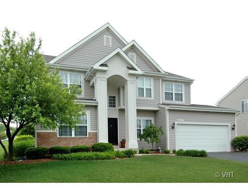 452 Mockingbird Ct., Lindenhurst, IL 60046