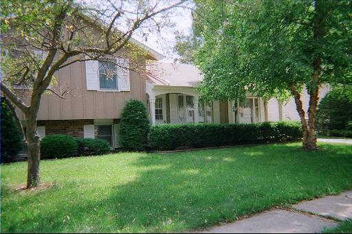 89 Jacobsen St., Glendale Heights, IL 60139