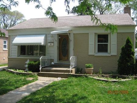 403 49th Ave., Bellwood, IL 60104