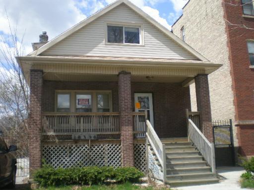 10330 S Walden Pkwy., Chicago, IL 60643