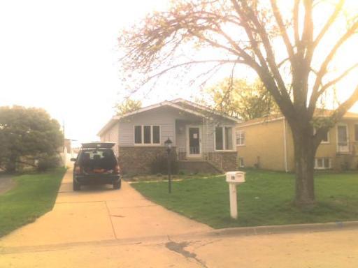 259 W Kimbell Ave., Elmhurst, IL 60126