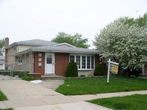 8736 S Austin Ave., Oak Lawn, IL 60453