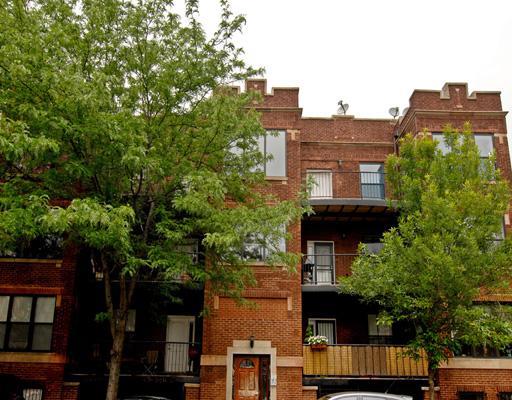 3740 W Wrightwood St. #1N, Chicago, IL 60647