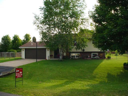 11220 Tara Dr., Machesney Park, IL 61115