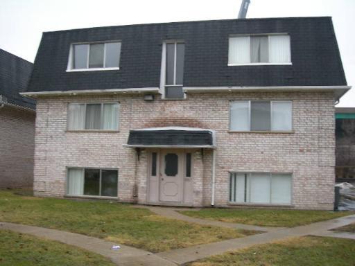 10067 Linda Ln. #GS, Des Plaines, IL 60016