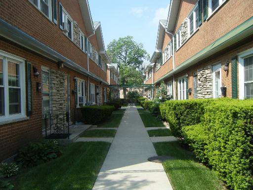 4550 N Milwaukee Ave. #M, Chicago, IL 60630
