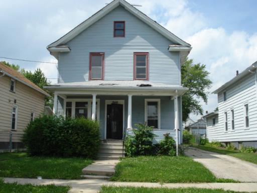 946 Liberty St., Aurora, IL 60505