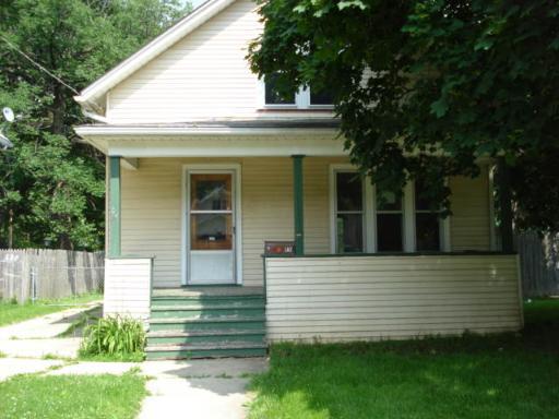 830 W 4th St., Aurora, IL 60505