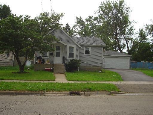 1227 Kane St., Aurora, IL 60505