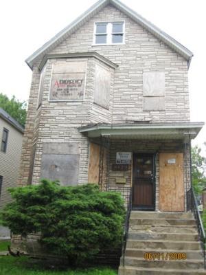 8429 S Muskegon Ave., Chicago, IL 60617
