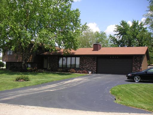 2179 Inner Circle Dr., Rockford, IL 61101