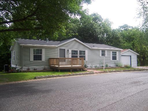 2464 E 29th. Rd. #36, Seneca, IL 61360