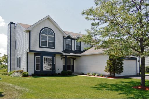 18019 W Banbury Dr., Gurnee, IL 60031