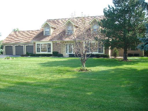 9S215 Chandelle Dr., Naperville, IL 60564
