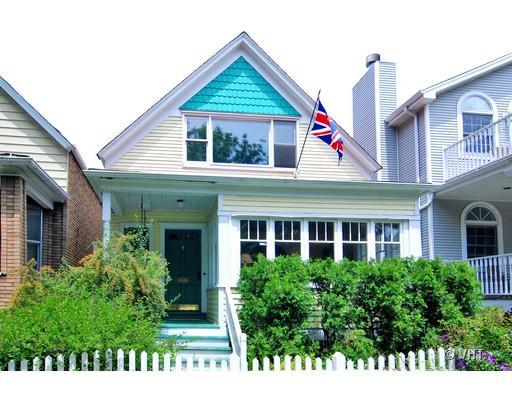 1918 W Barry, Chicago, IL 60657