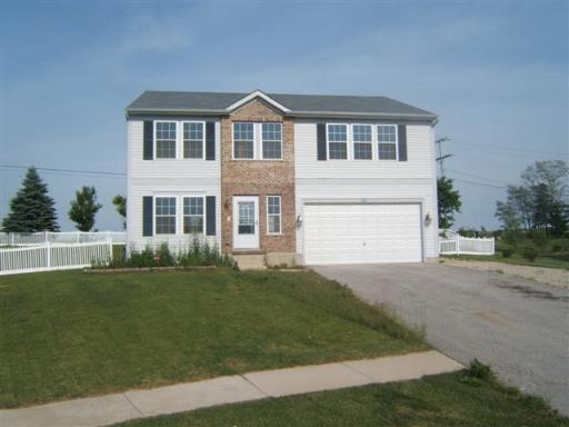 553 Prairie Point Dr., Poplar Grove, IL 61065