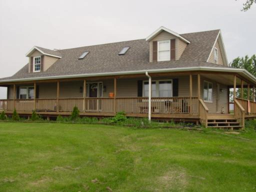 8407 Hill Rd., Kingston, IL 60145