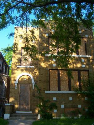5239 S Peoria St., Chicago, IL 60609