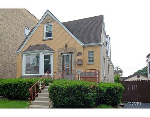 4947 W Eddy St., Chicago, IL 60641