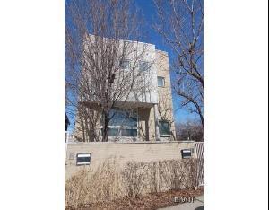 2212 W Augusta Blvd., Chicago, IL 60622