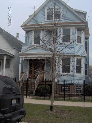 2444 W Belle Plaine Ave., Chicago, IL 60618